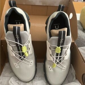 On Running White and Black Sneakers NWT
